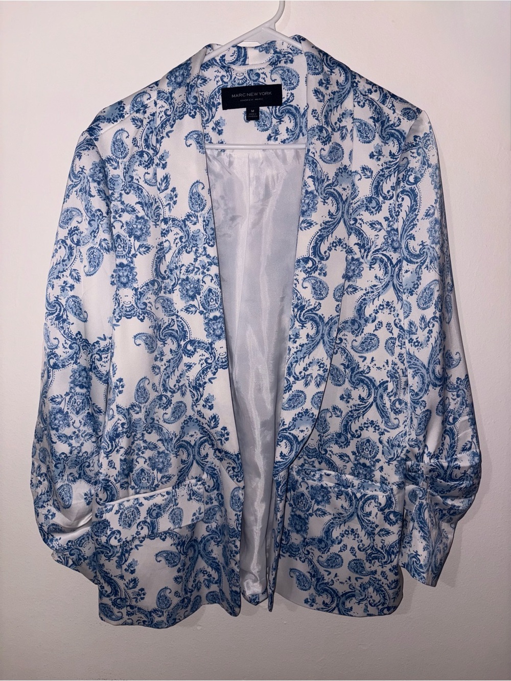 Marc New York White and Blue Paisley Print Blazer Size M - Used